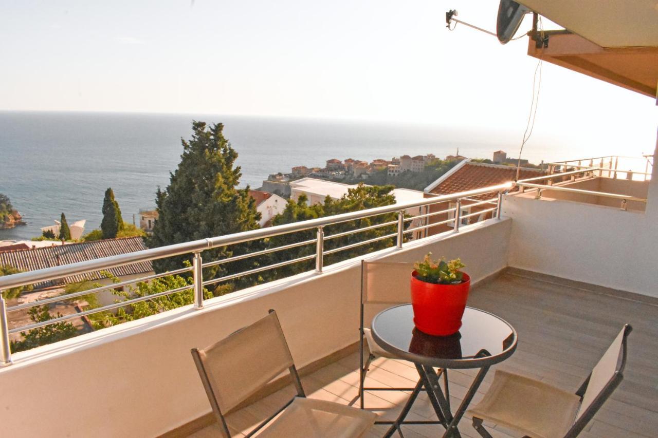 Studio Apartments Jupo Ulcinj Exterior foto