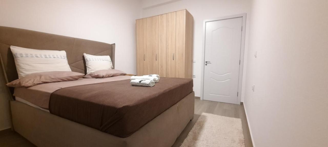 Studio Apartments Jupo Ulcinj Exterior foto