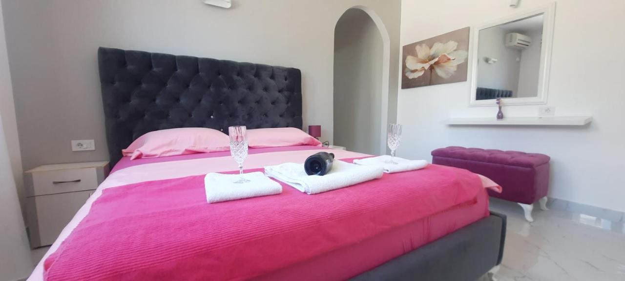 Studio Apartments Jupo Ulcinj Exterior foto